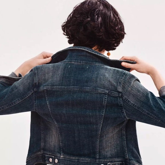 Pilcro & The Letterpress Dark Wash Distressed Denim Jacket Size M - Picture 4 of 5